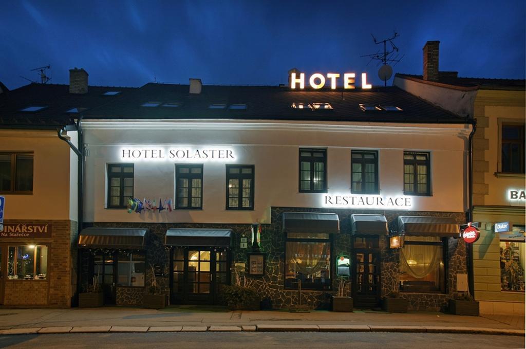 Hotel Solaster Garni Тршебич Екстер'єр фото