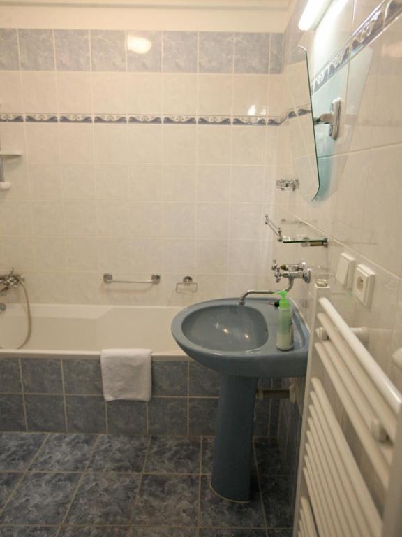 Hotel Solaster Garni Тршебич Екстер'єр фото